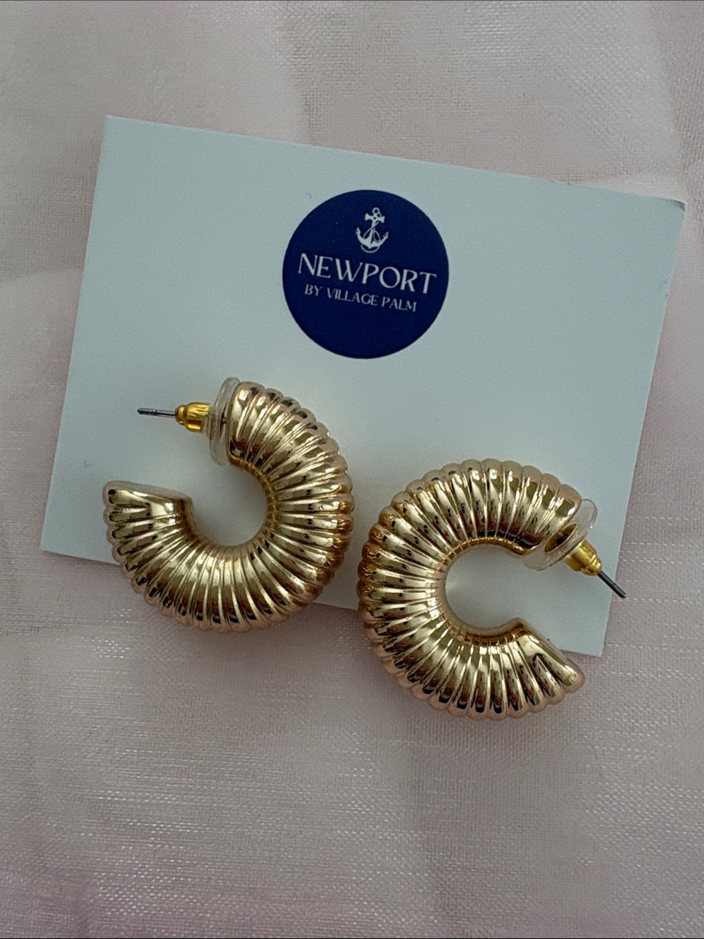 NWT—Newport Gold Ribbed Hoop Earrings - very lightVillage Palm Grosse Pointe, MI
